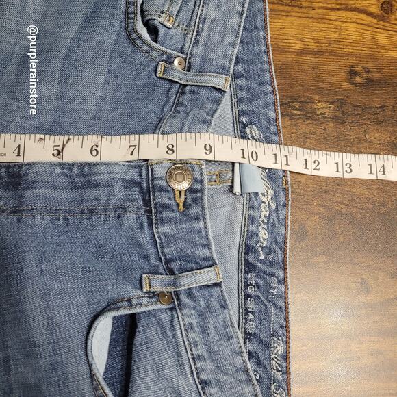 Eddie Bauer Jeans 12 Truly Straight Mid Rise Medium Light Wash Stretch Denim - Picture 7 of 11